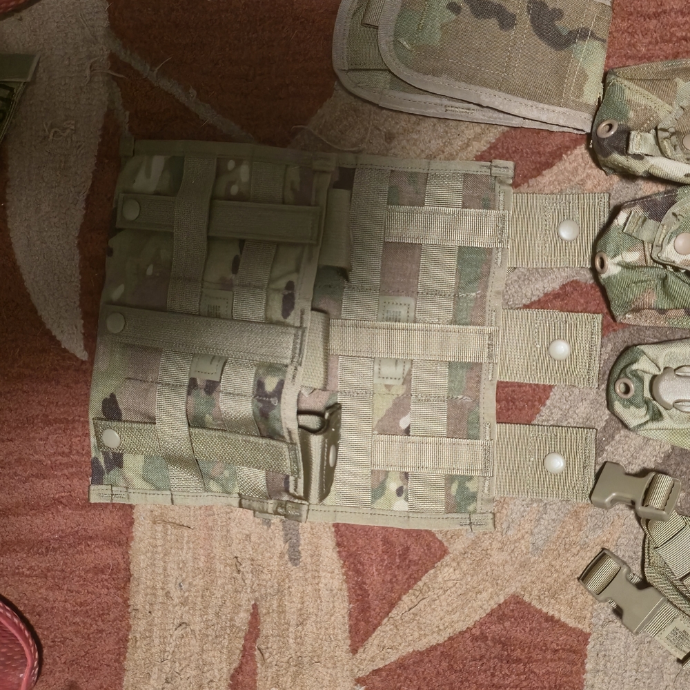 US Army Issued Combat Accessories